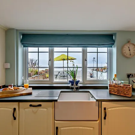 Σπίτι διακοπών 2 Bed In 95884 *