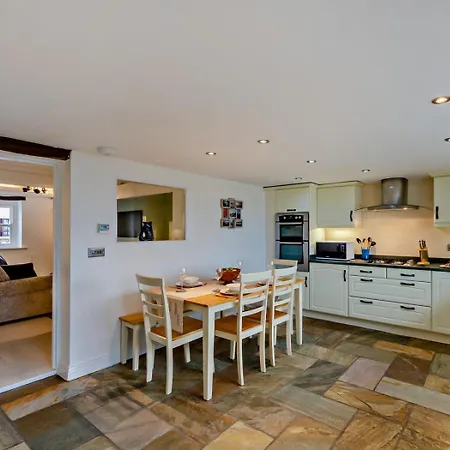 Holiday home 2 Bed In Oc-95884