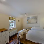 2 Bed In Oc-95884 Сasa de vacaciones